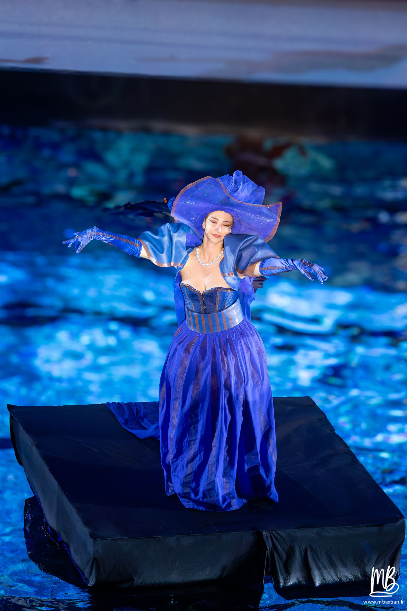 20251206 LA FABRIQUE A CONTES (BNS) MB 201